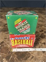 2 sealed boxes of baseball cards