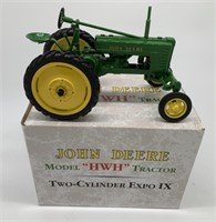 Ertl JD HWH Tractor/Box,1/16