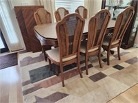 Thomasville Dinning Table, 6 Chairs, 2 Leafs, &