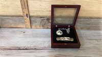 Knife and working PocketWatch set with new battery