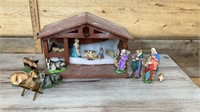 Manger scene and barn with extra pieces