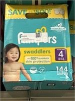 Pampers size 4 diapers 144ct