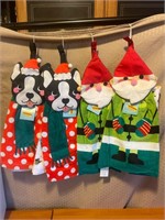 4 new 2 pack Christmas hand towels