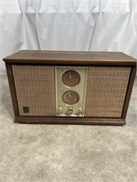 General Electric model T-270A receiver and radio