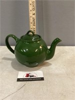 Green hall Lipton tea pot
