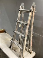 Adjustable aluminum Vulcan ladder