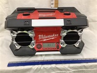 Milwaukee Jobsite Radio, Has 18V Battery