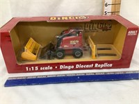 Ertl 1:15 Scale Dingo/Riding Unit w/