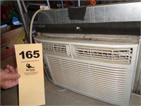 Frigidaire 6,000 BTU air conditioner