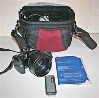 Sony Cyber-SHot Camera Model #DSC-H7/H9 w/ Bag &