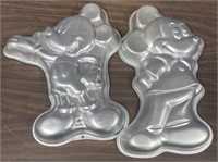 2 15" MICKEY MOUSE CAKE MOLDS / SHIPS