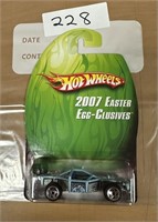 MINT IN BOX HOTWHEELS 2007 EGG CLUSIVES ROLL CAGE
