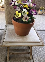 B - SMALL TABLE W/ FAUX PANSIES (Y12)