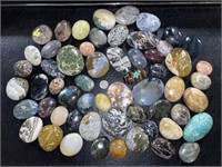 16 LBS OF ASSORTED POLISHED STONES OF VARIOUS