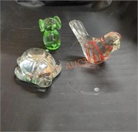 Misc. Glass paperweights and sculptures