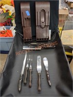 Cutco knives and carving set