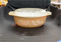 Vintage Pyrex casserole dish with lid, brown