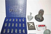 Armour Through The Ages Figurines, Lot