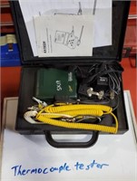 Thermocouple Tester Extech 433201 Powers On