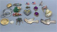 Lot of Brooches, Pendants & Pins