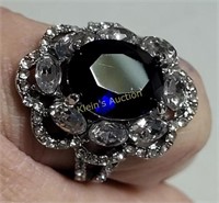 gorgeous costume ring deep sapphire & crystals