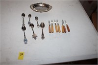 Spoon decor, mini forks