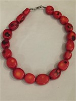 CHUNKY RED CORAL NECKLACE