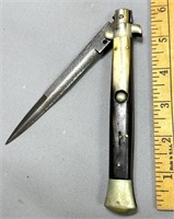 Antique Bone Handled Pocket Knife Some Closing