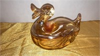 Jeannette glass Carnival quacking duck on nest