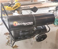 Mr. Heater 140,000 BTU.Kerosene heater