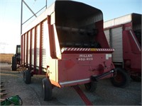 Miller Pro 4100 16' Side Unload Wagon