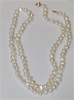 14kt yellow gold Fresh Water Pearl Necklace with