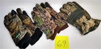 3 pair of XL Insulated Camo Gloves