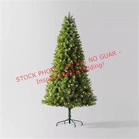 Wondershop 7.5" lit holiday Virginia pine