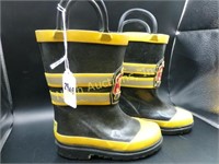 Firechief boots-size 6