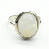 Silver Moonstone(8.5ct) Ring