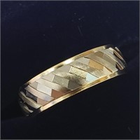 $1750  10K White And Yellow Gold 5.87G Ring
