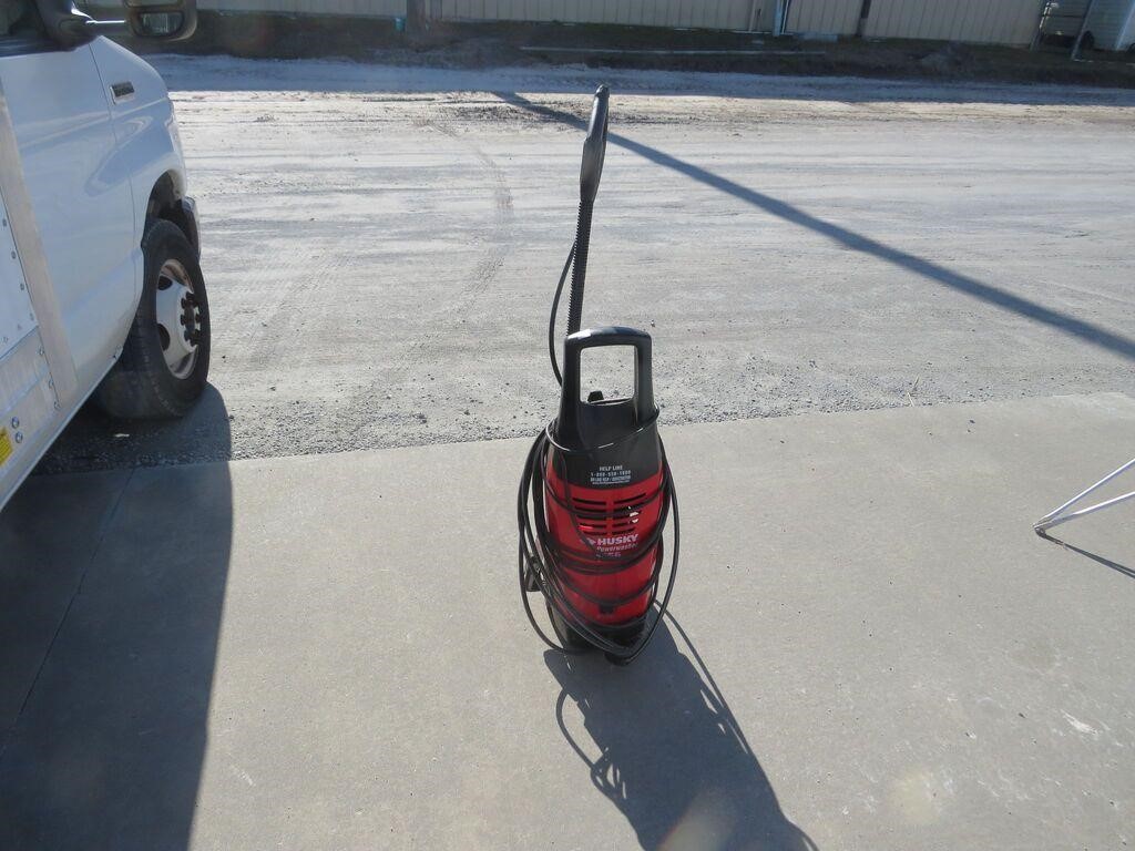 Huskey 1650 psi Power Washer, pick up only