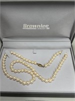 Pearl and 14kt gold necklace