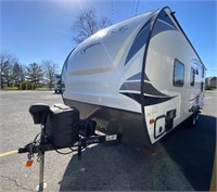 2019 FOREST RIVER SOLAIRE Model 211BH