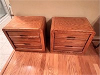 2 Night Stands: 2 Drawers each