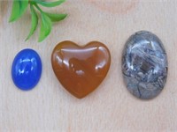 CARNELIAN HEART AND GENUINE STONE CABOCHONS ROCK S