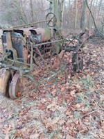 Parts tractor.      Hermitage