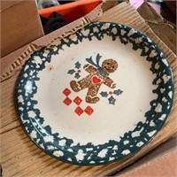 Gingerbread dishes set