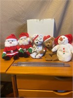 5 Collectible Christmas beanie babies