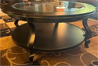 B - ROUND COFFEE TABLE W/ GLASS INSET TOP (L100)