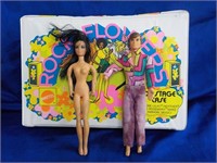 Dawn & other doll and 1970 Case Rock Flowers 4993