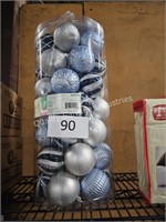 1-42ct ornaments