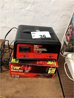 LIKE NEW BATTERY CHARGER