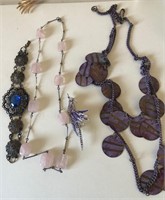 B - 4 PIECES OF COSTUME JEWELRY (R103)
